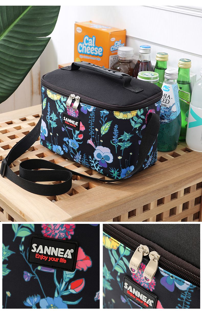 SANNE's new lunch bag, hand-held waterproof bento bag, creative insulated bag, cartoon outdoor picnic cold preservation bag detail image 7