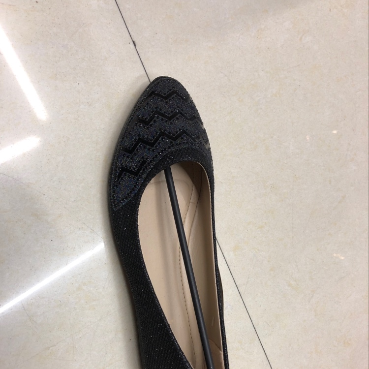 New stylish versatile pointy flats thumbnail