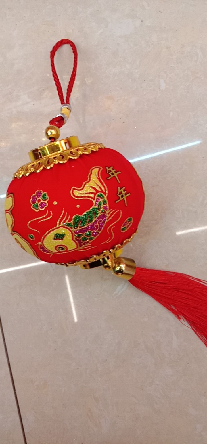 Single printed lanterns, new styles of festive wedding and festival supplies from Yiwu. Factory direct sales. Customized according to samples. Moving into a new home