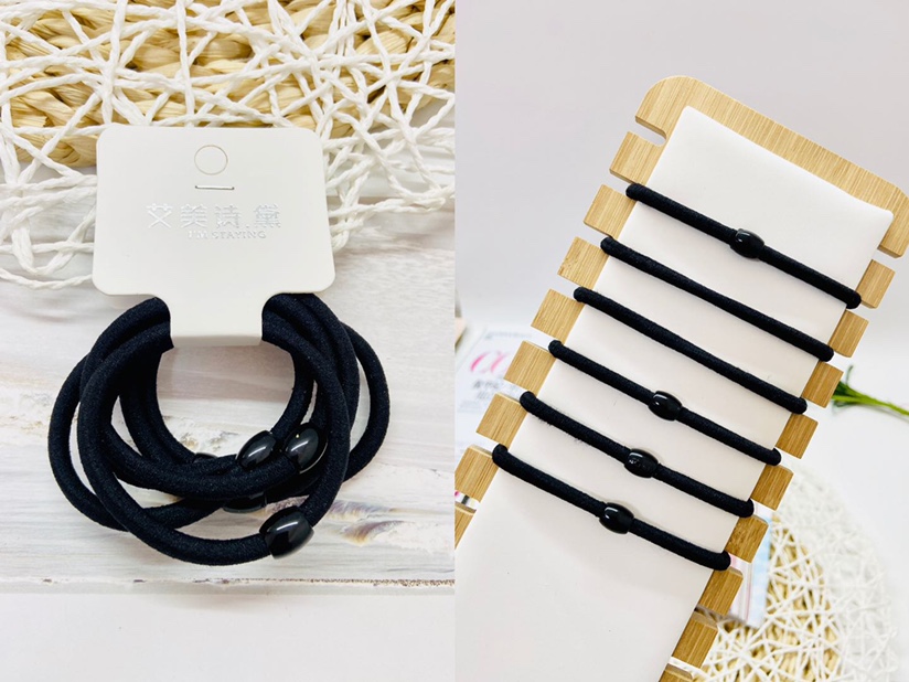 Cost-effective card installation with a straight clip