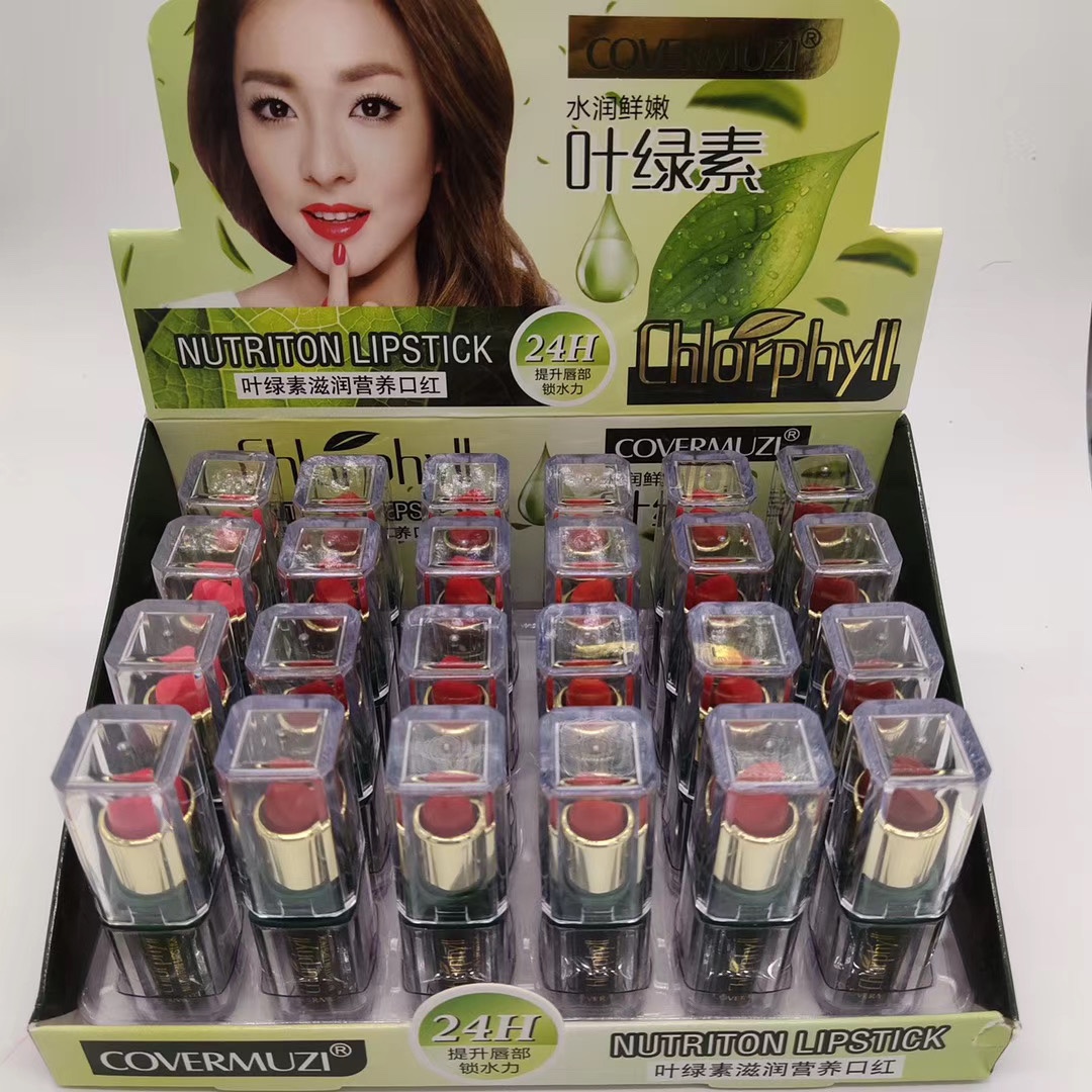 Chlorophyll moisturizes and nourishes lipstick
