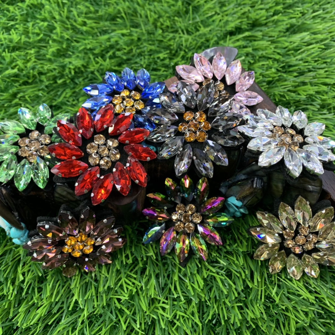 水晶工艺品实物图