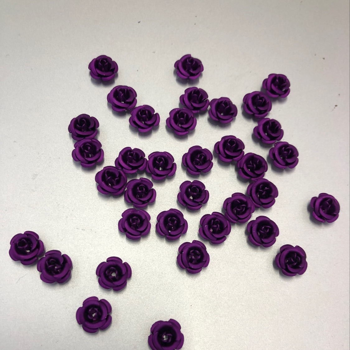 义乌市稠城姿英饰品配件商行8mm韩版五瓣玫瑰花17#色