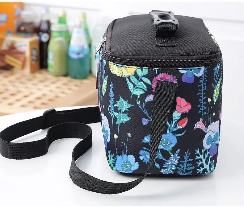 SANNE's new lunch bag, hand-held waterproof bento bag, creative insulated bag, cartoon outdoor picnic cold preservation bag detail image 8