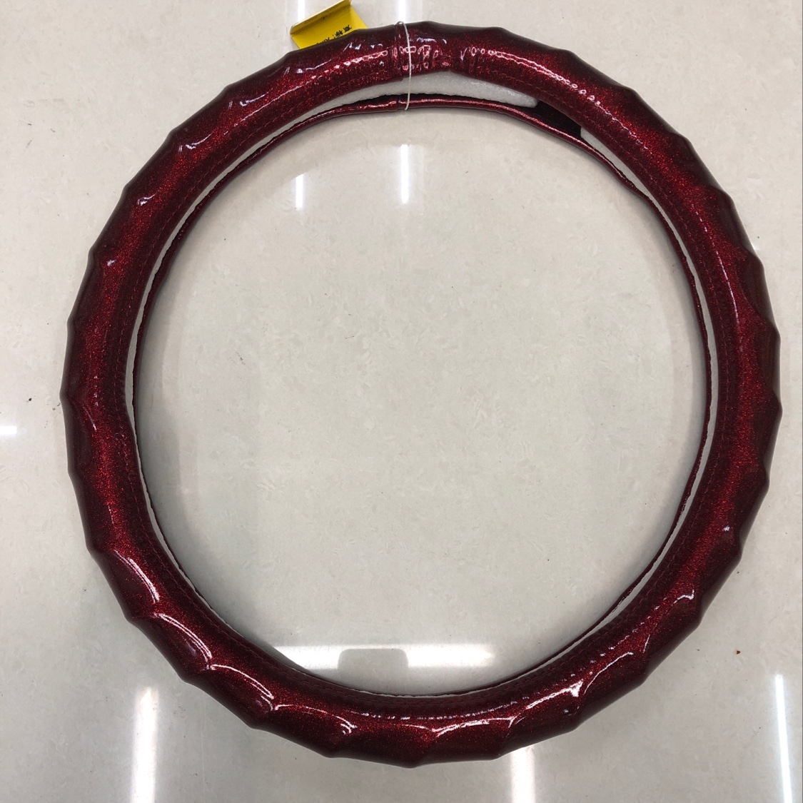 珠光皮材质汽车方向盘红色通用
