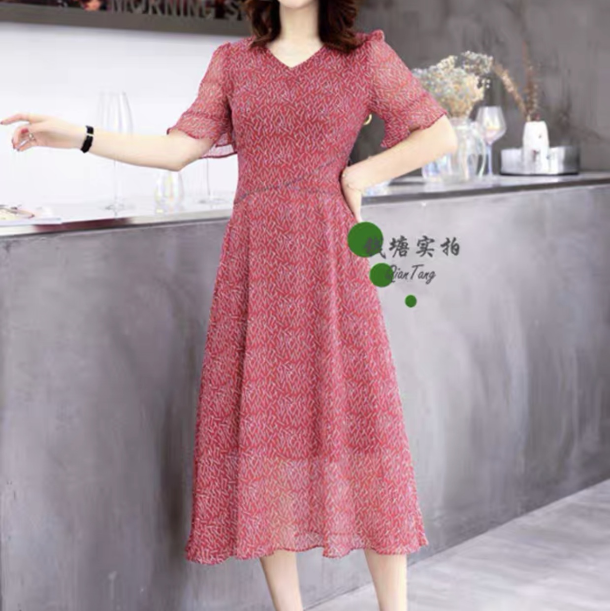 Chiffon dress flower