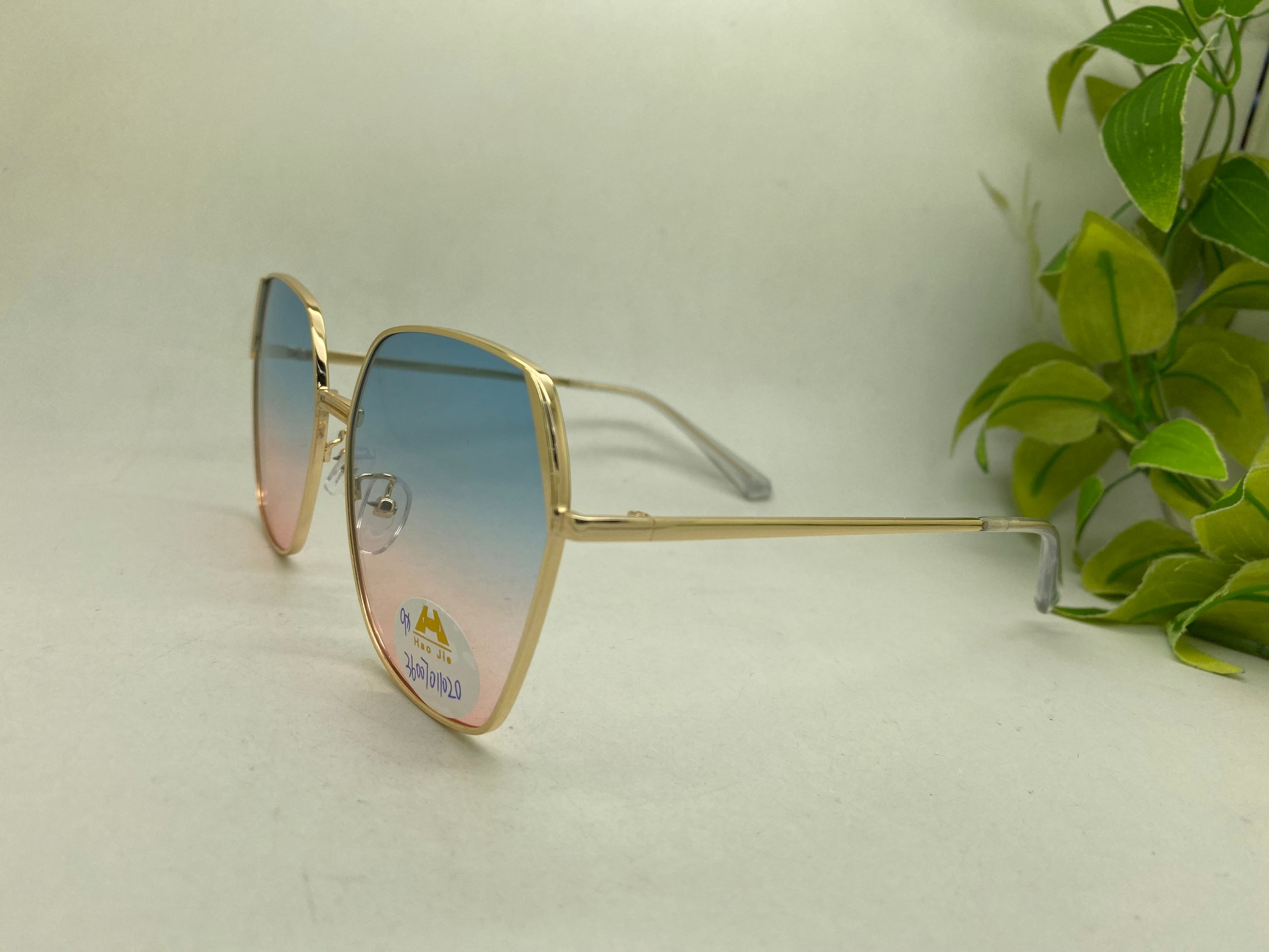 墨镜/太阳镜/太阳镜女2023时尚/偏光太阳眼镜/运动墨镜产品图