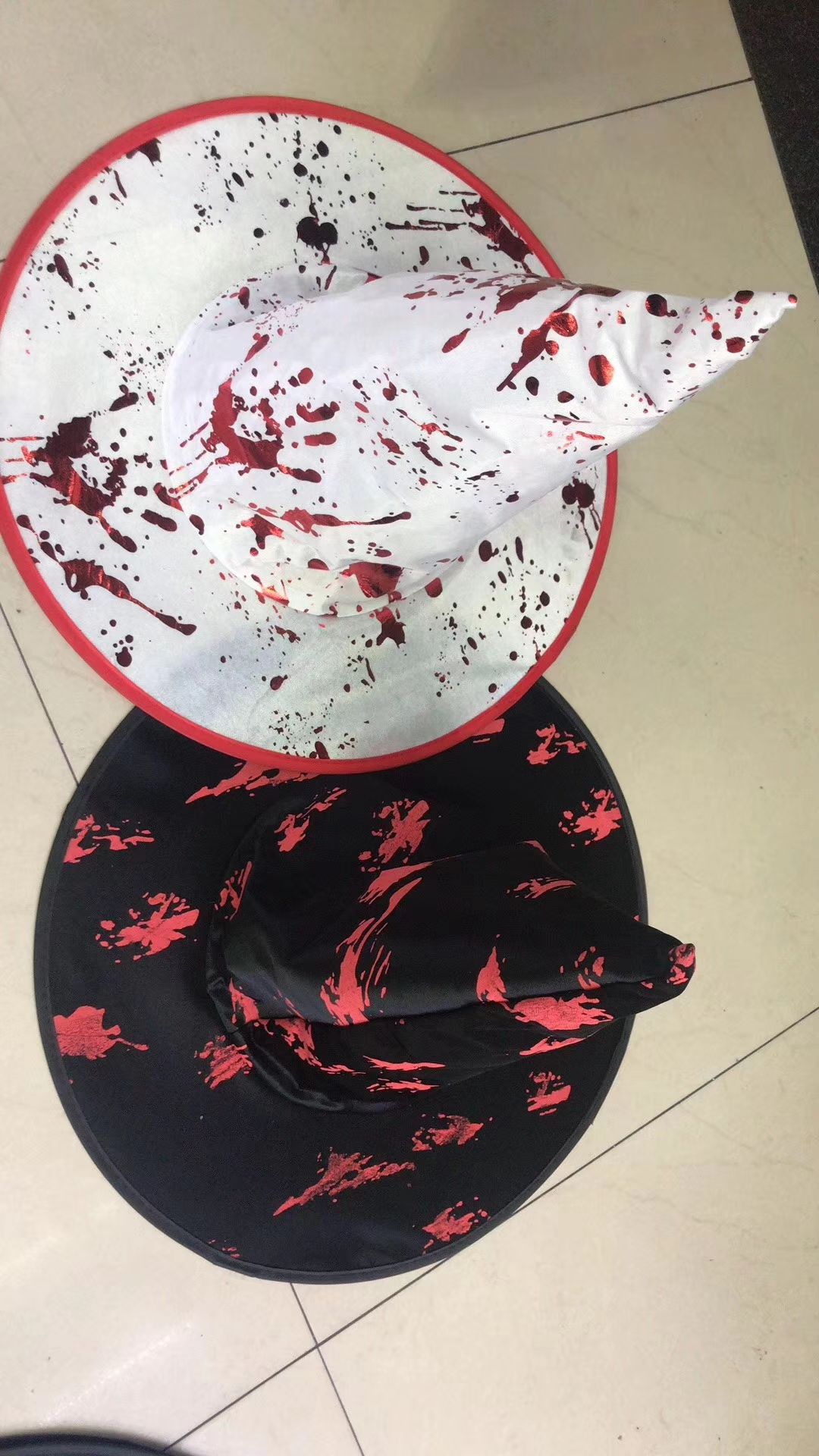 Halloween Blood Trail Witch Hat details Picture