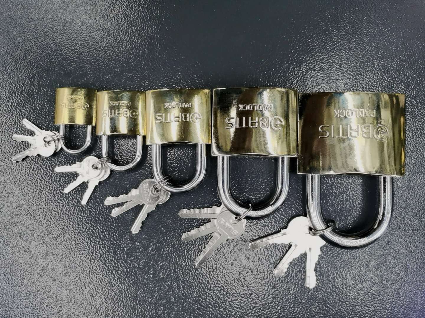 13407 padlock small lock head undefined