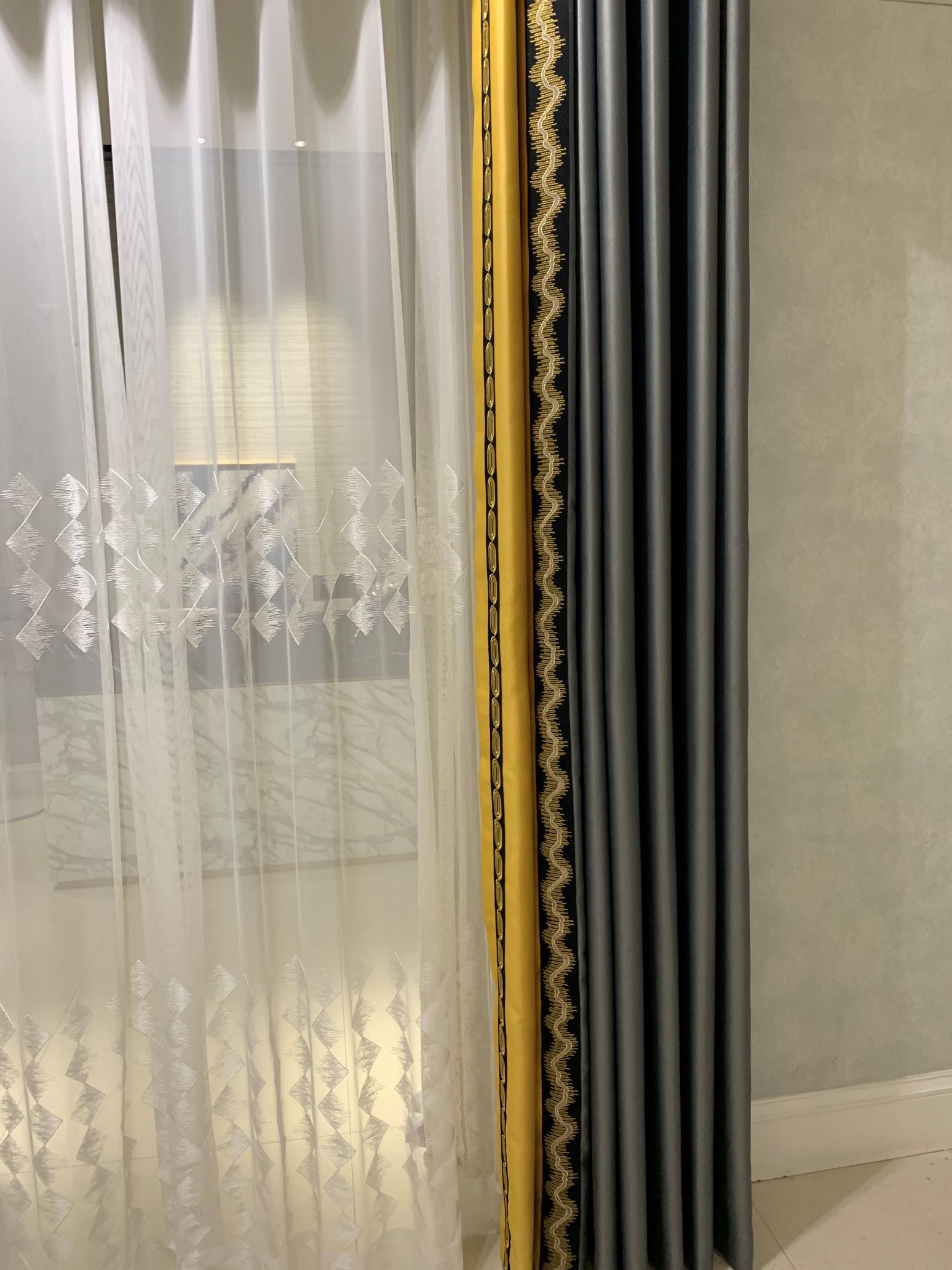 Nordic simple and modern curtain finished products, bedroom, living room, floor-to-ceiling window and bay window full shading and sunshade fabric detail image 1