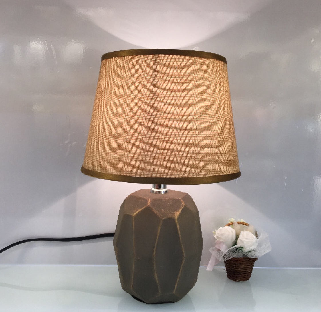Ceramic Crafts Desk Lamp Modern Simple Light Luxury Nordic Bedroom Creative Desk Lamp Household Ceramic Desk Lamp Kaiwei Gift Kw01589