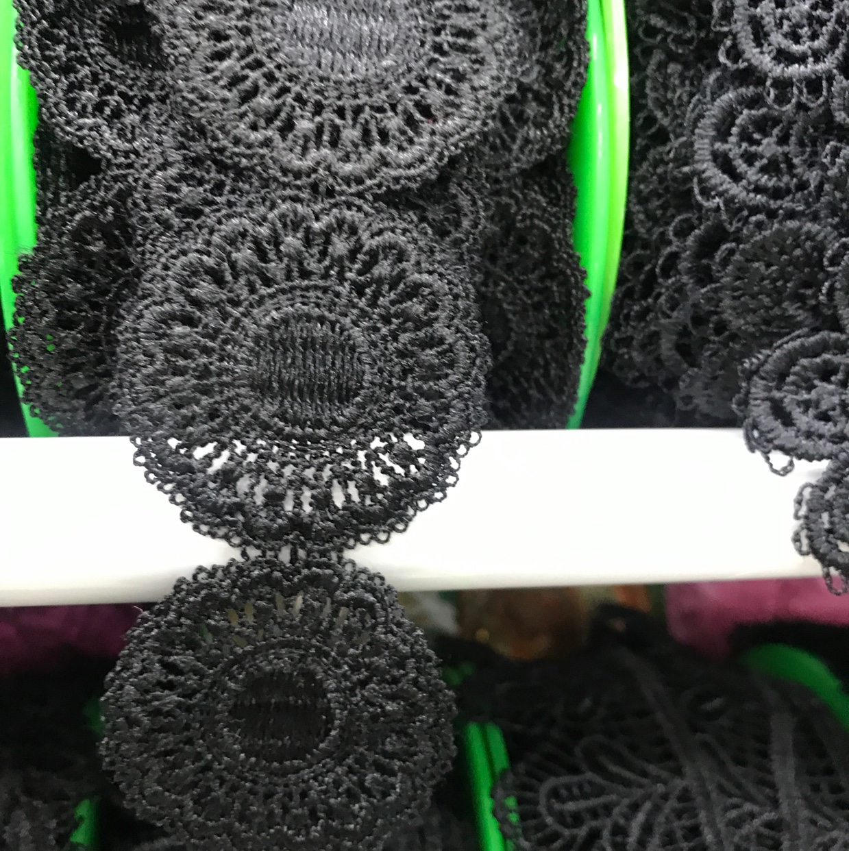 Trim Lace Item Picture