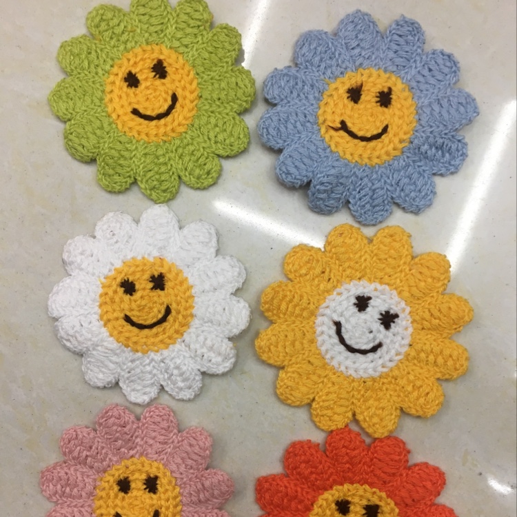 Smiley Face Doll Flower Piece details Picture