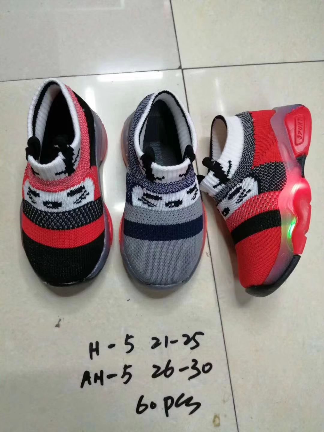 New explosive contact change price girls sandals 1000 MOQ 44258-317 thumbnail