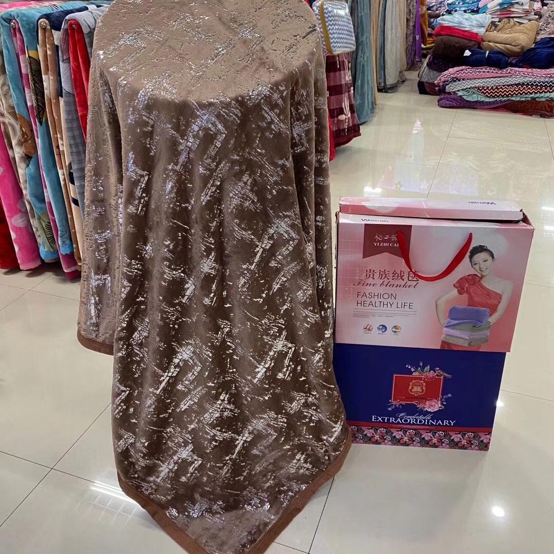 New Fashion Milk Velvet Hot Stamping Blanket 200/230 details Picture