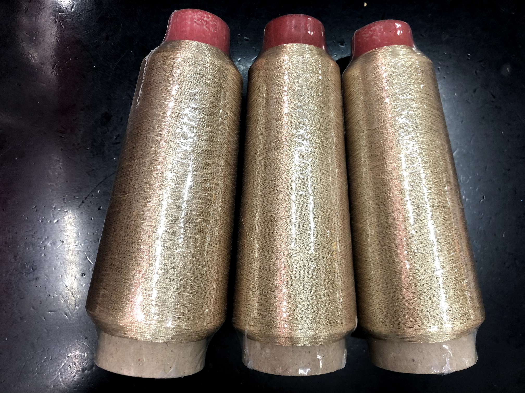 金银丝线莹光金色150D绣花线服装辅料
