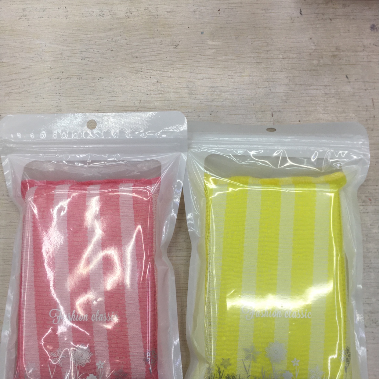 厂家直销能深沉去除角质污垢的弹性绳子（海绵块）