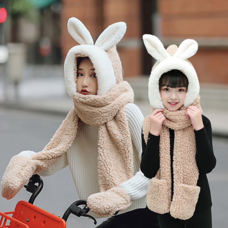 A plush hat, scarf and gloves one-piece set for girls in winter, with thick and warm cat ears, cycling scarf and cap