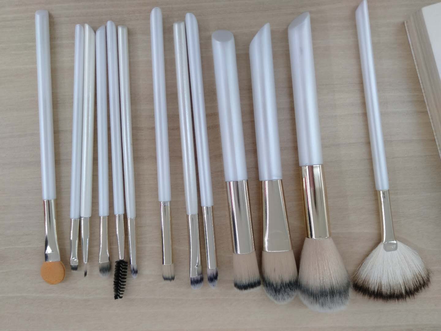 12 sets of makeup brush fan-shaped powder brush small eyeshadow brush highlighter brush thumbnail