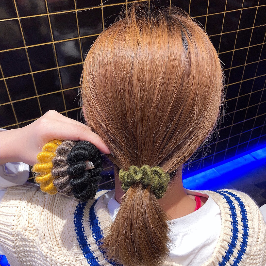South Korea Dongdaemun Network Red Telephone Line Head Rope Women's Big Circle Wool Elastic Rubber Band Color Braided Leather Holster details Picture