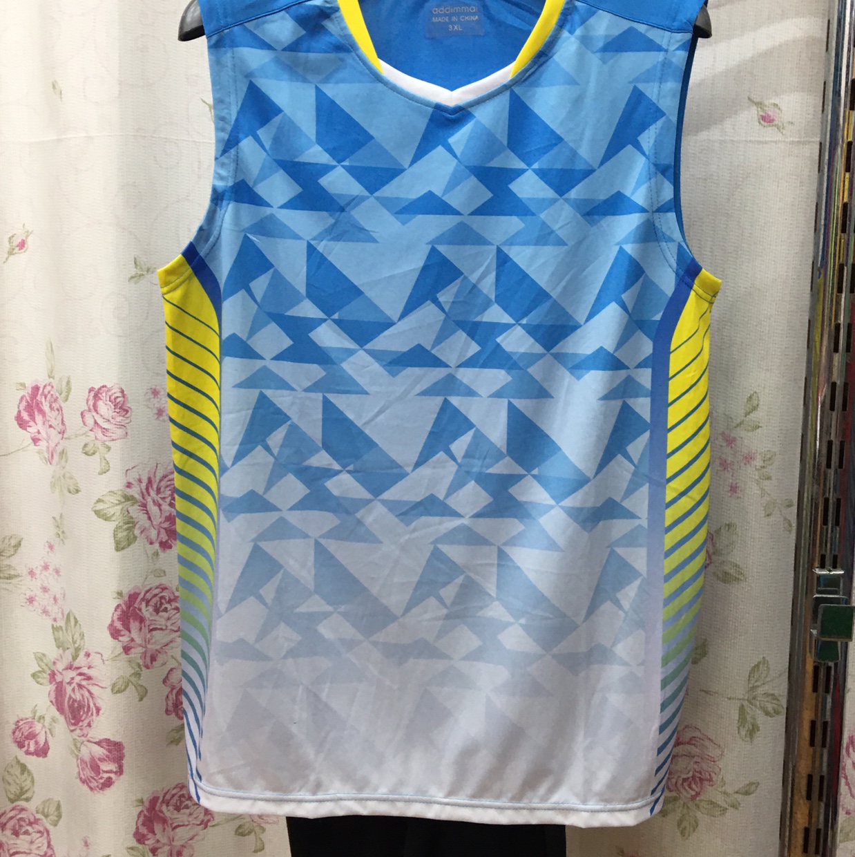 Badminton clothing thumbnail