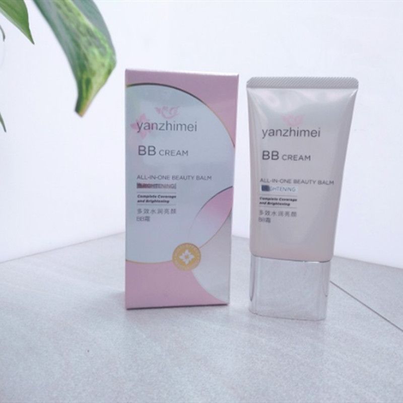Color beauty multi-effect Moisturizing and brightening color BB Cream natural water feeling uniform and bright full figure