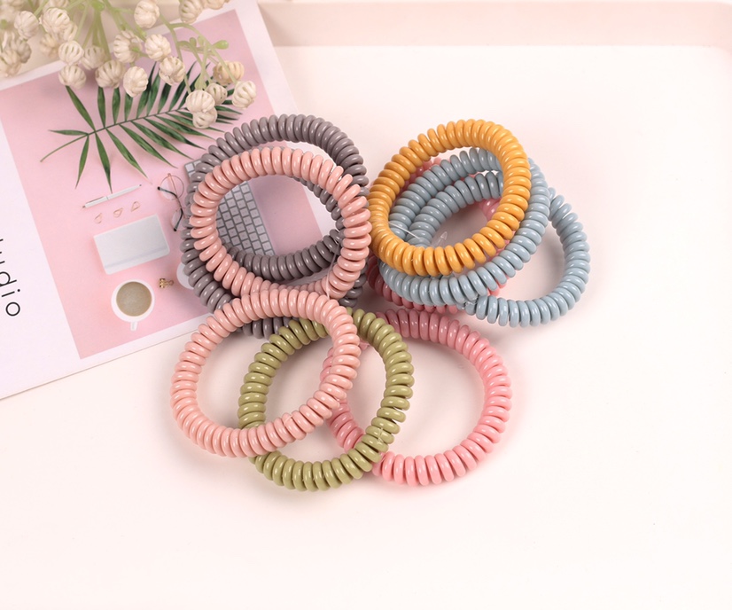 High-elasticity hair ties with telephone lines Application Scenario