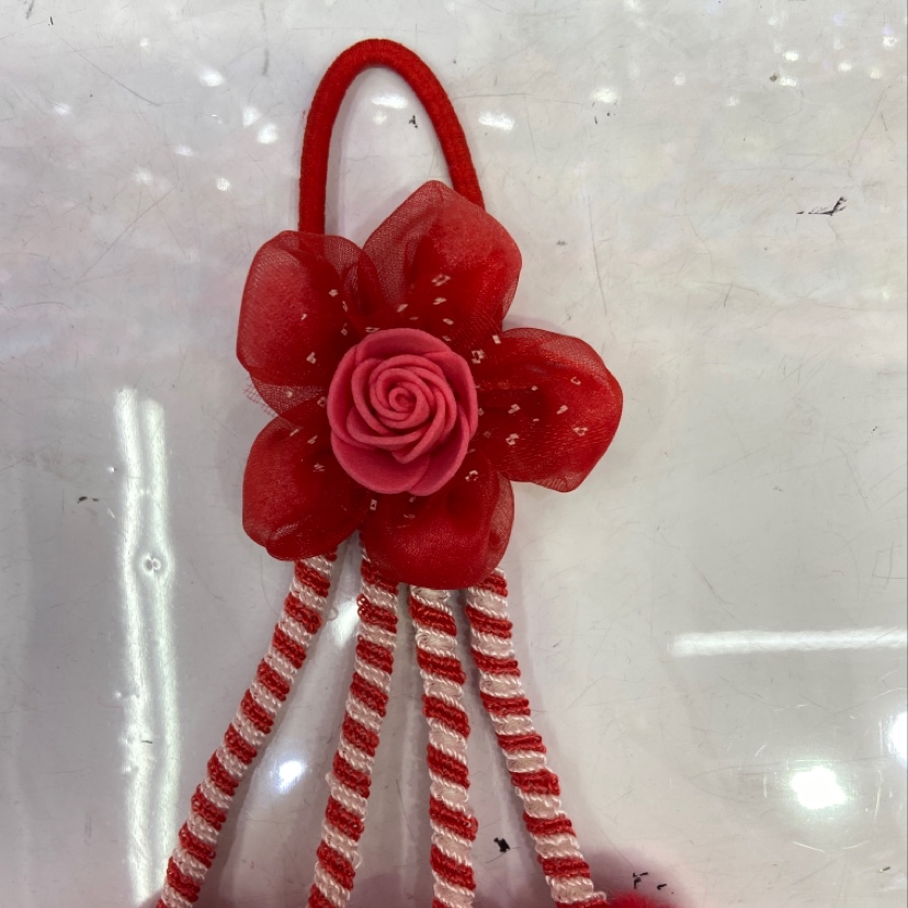 小麻花加小纱泡沫花