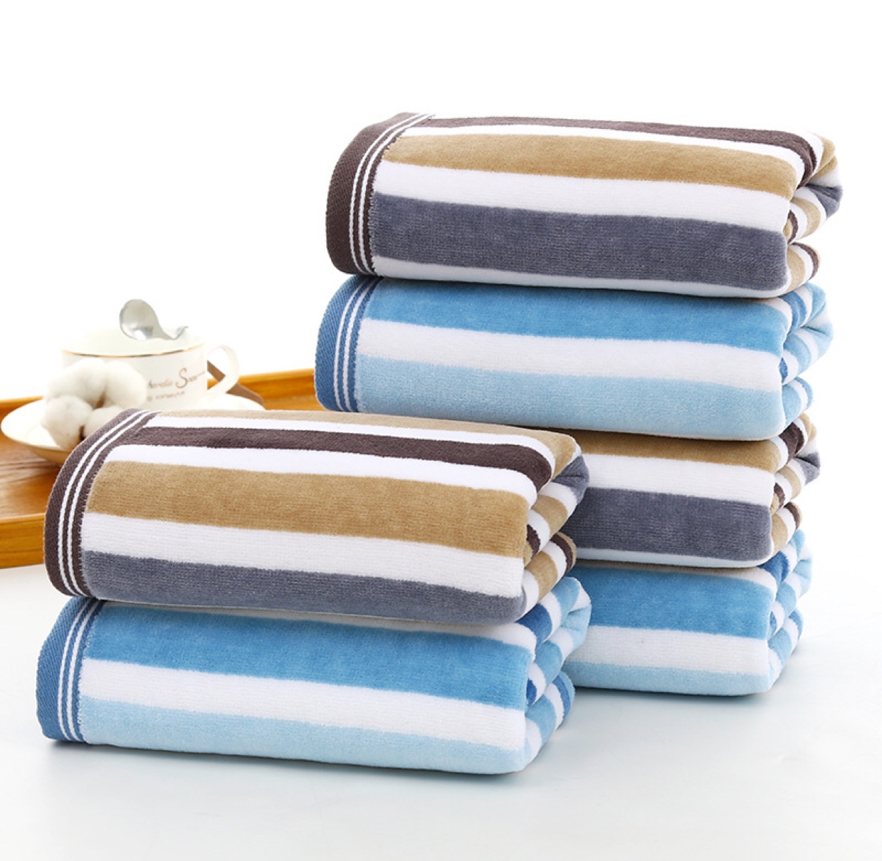 Cut-pile vertical strip towel