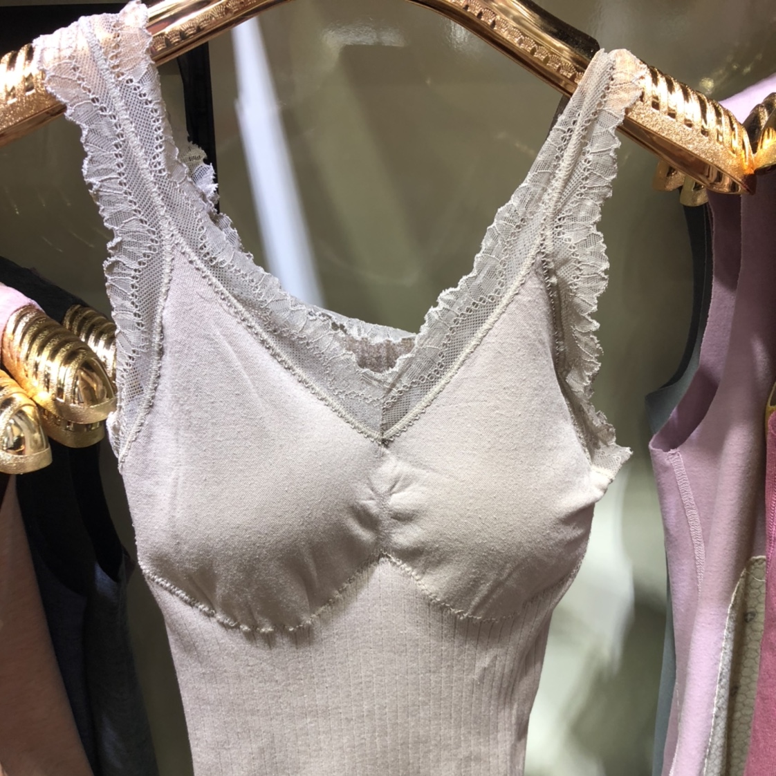 女士美体毛圈带罩杯吊带背心产品图