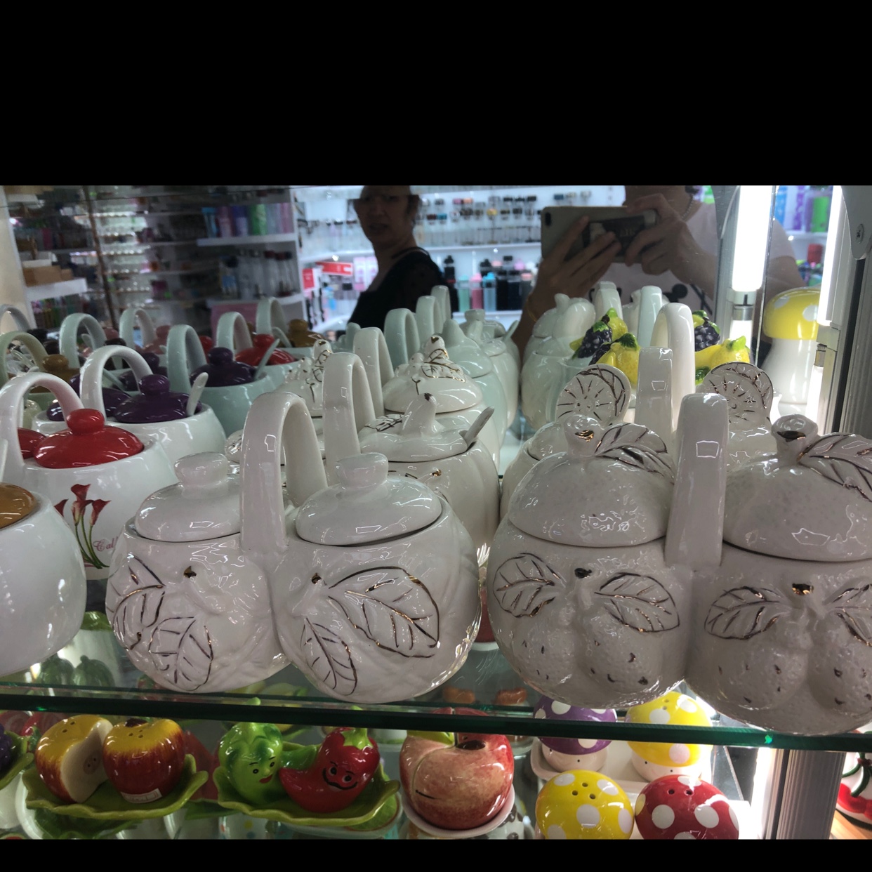 陶瓷双连缸细节图