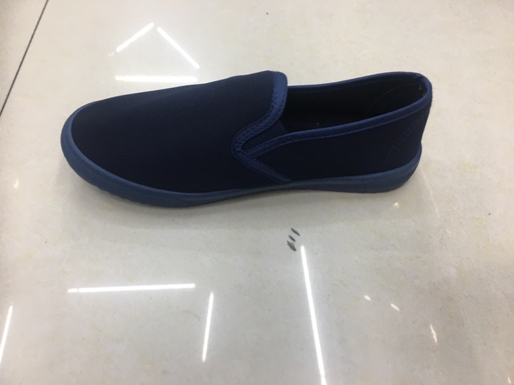 Women's cloth shoes 35 Application Scenario