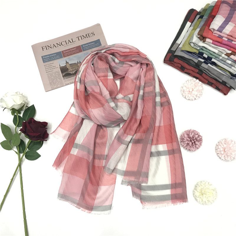 2020 new Korean plaid striped scarf Cotton and linen scarf printed sun block shawl silk scarf thumbnail
