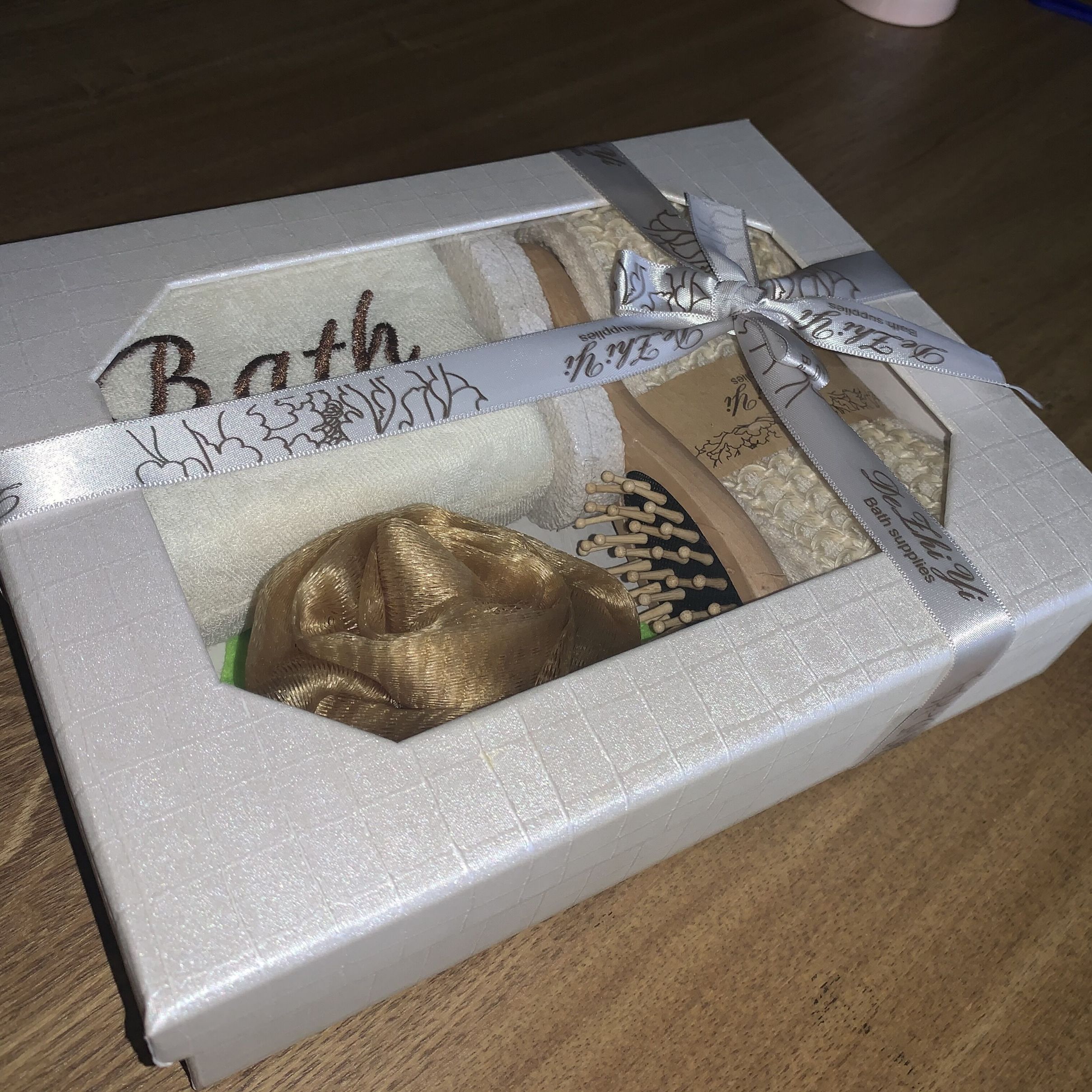 高档沐浴礼盒套装