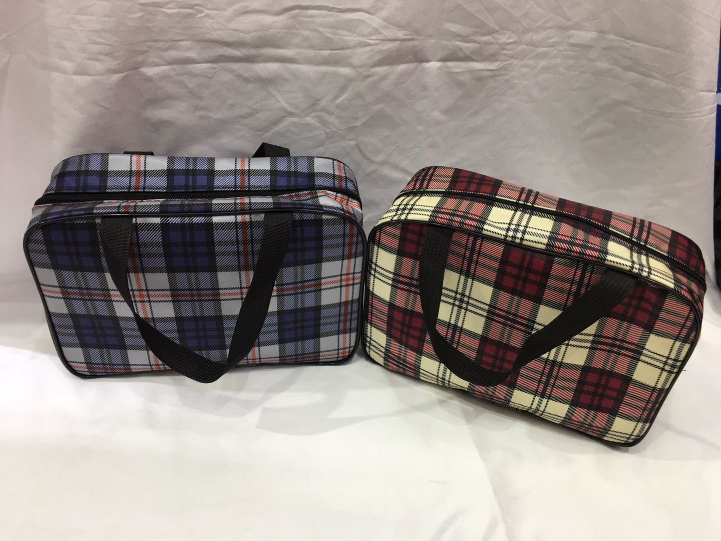 厂家直销化妆包收纳洗漱包手提包洗漱大容量旅行便携也可来样定做