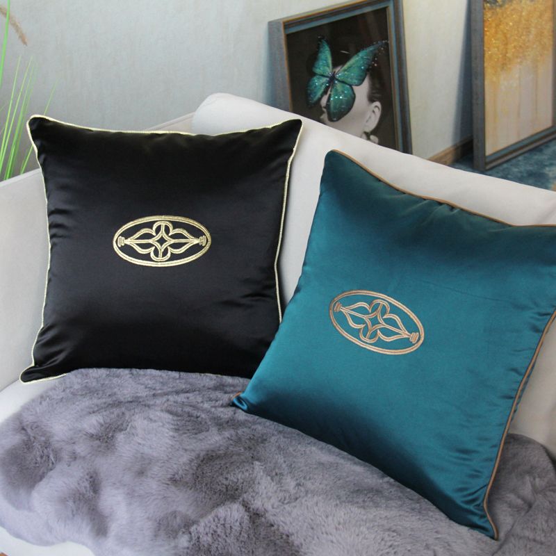 Sofa cushions, living room headboard embroidered Chinese-style cushions, office sofa cushions, bay window pillowcases details Picture