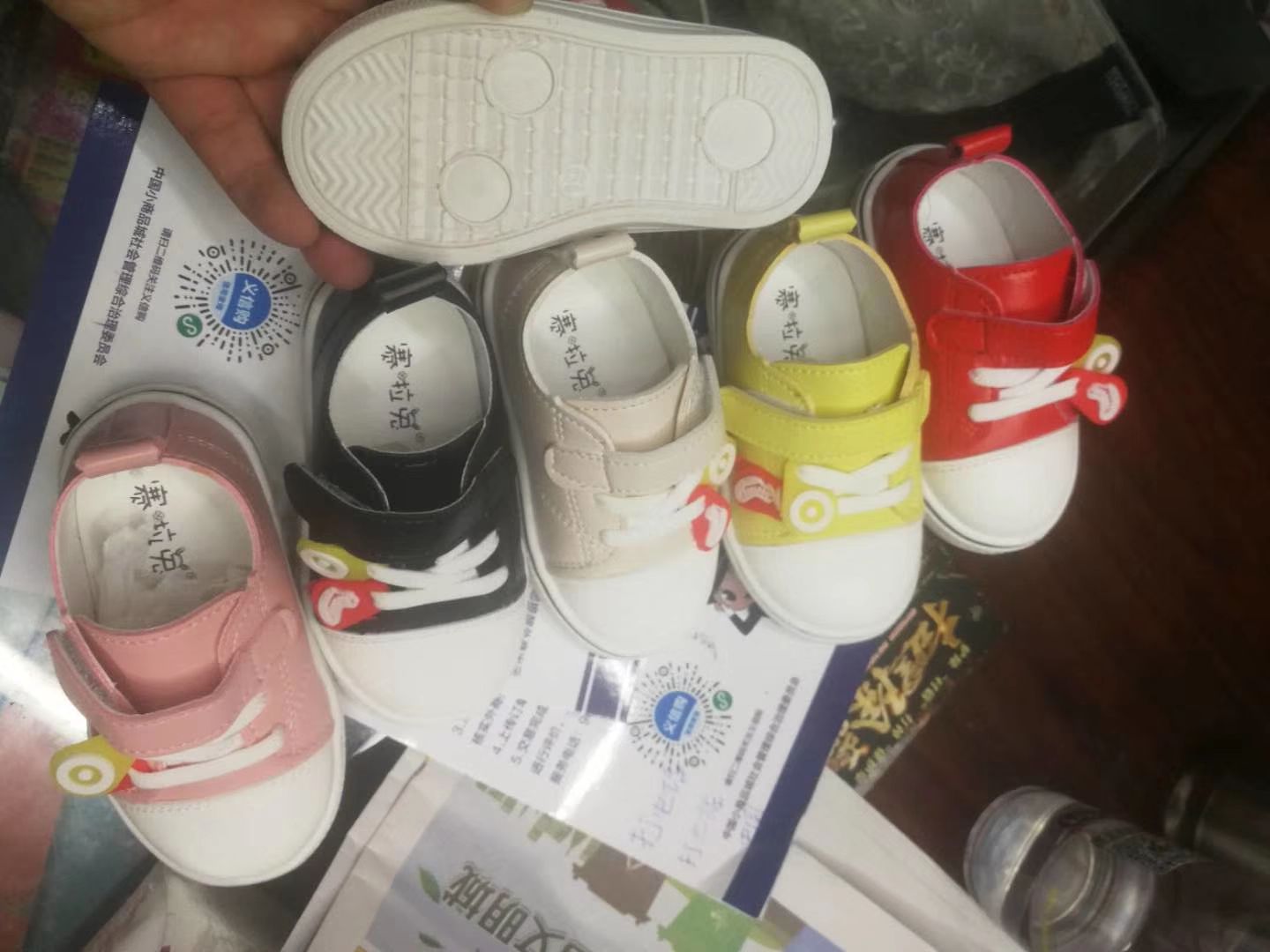 Durable children's shoes contact to change the price of large children's single shoes sandals 1000 MOQ 44258-322 thumbnail