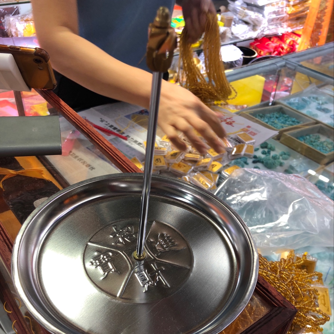 盘香架