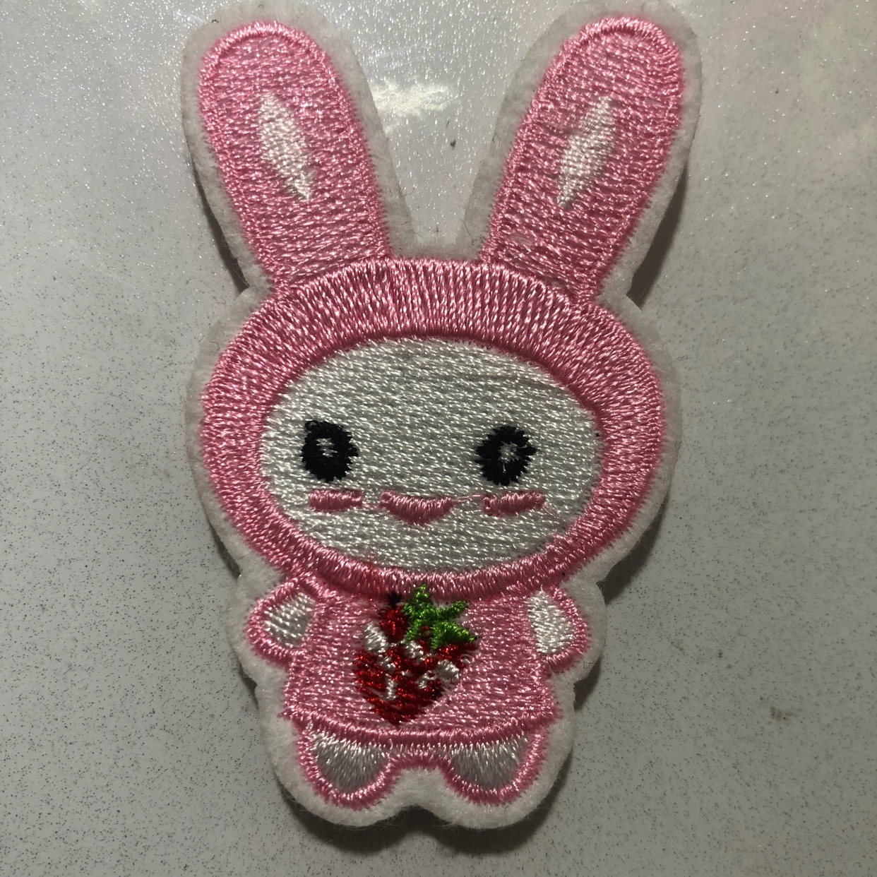 粉色兔子图