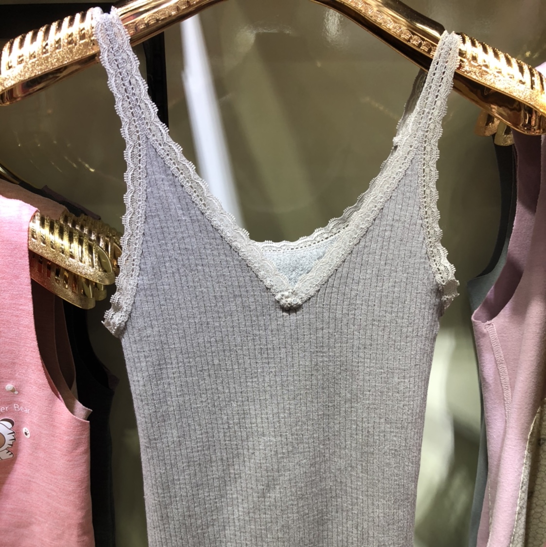 女士美体保暖毛圈花边吊带背心产品图