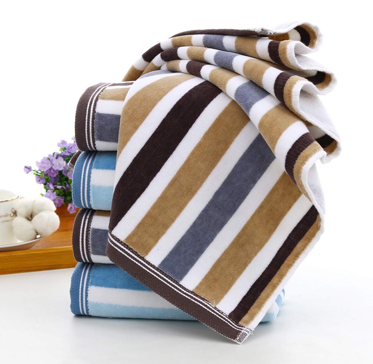 Cut-pile vertical strip towel details Picture