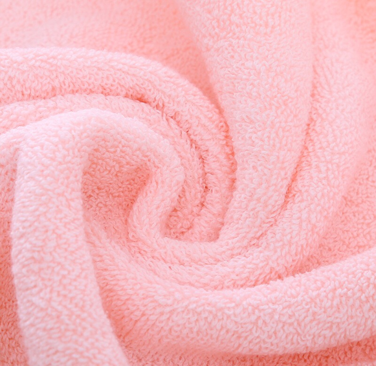 Four plain towels Item Picture