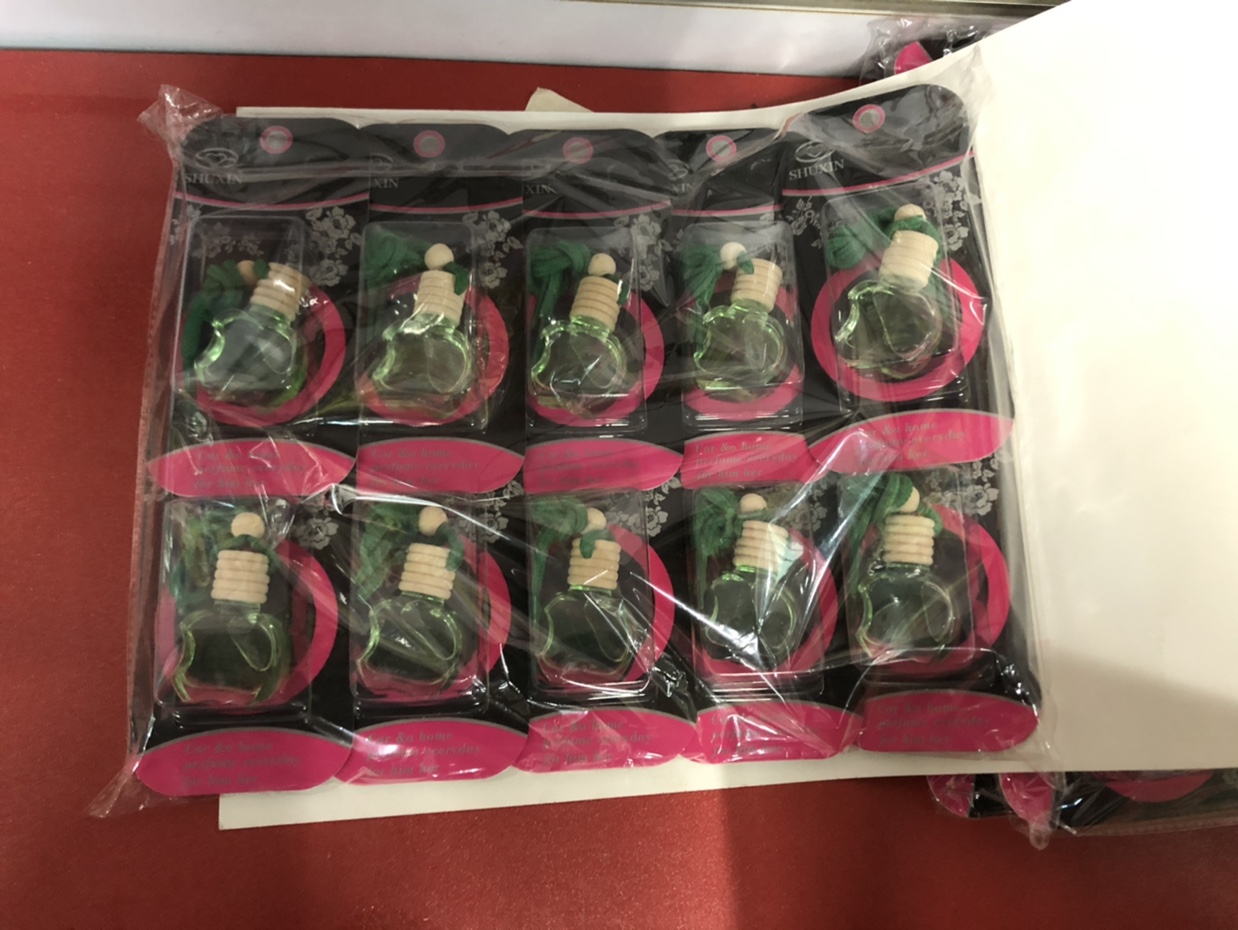 汽车香水挂件0.4