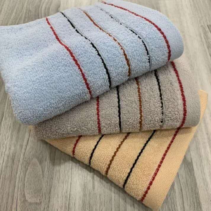 Small towel thumbnail