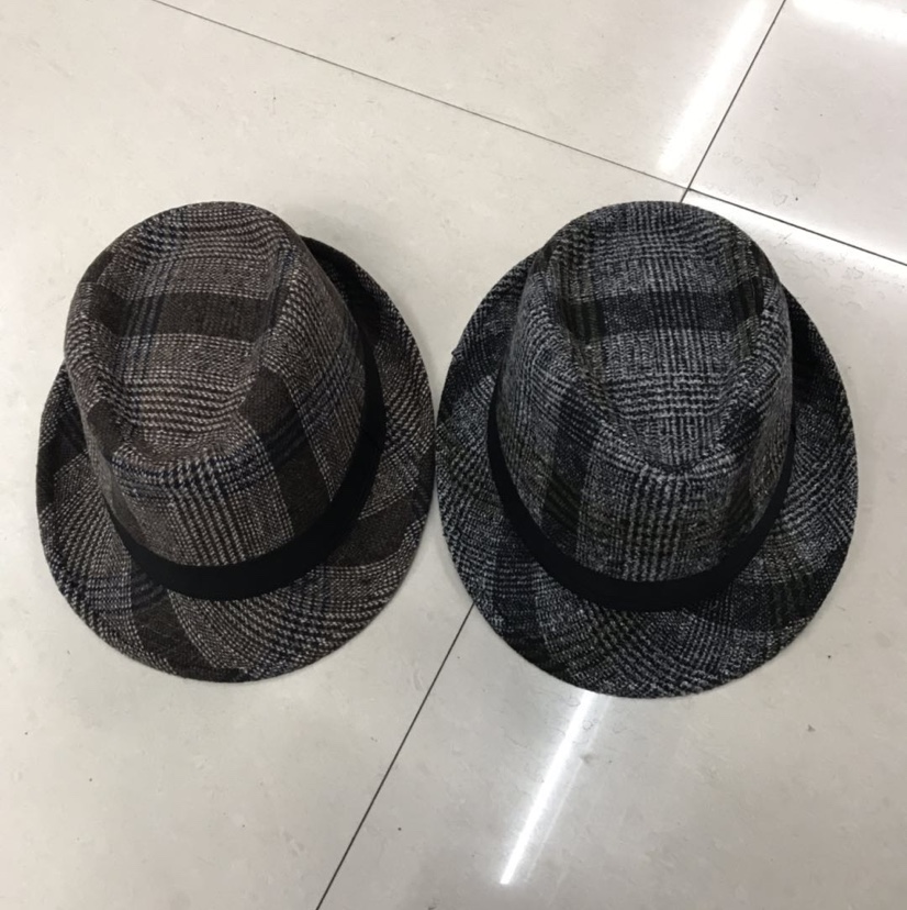 Big Checkered Top Hat