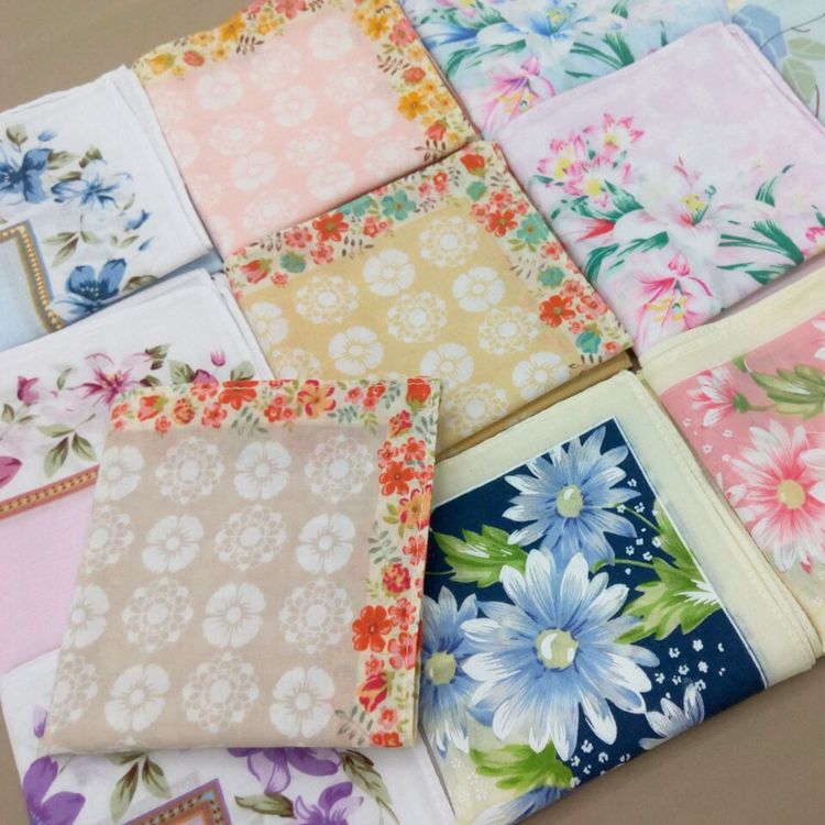 43 cm 60s Japanese and Korean handkerchief pure cotton printed lady's bandana handkerchief fresh handkerchief full figure