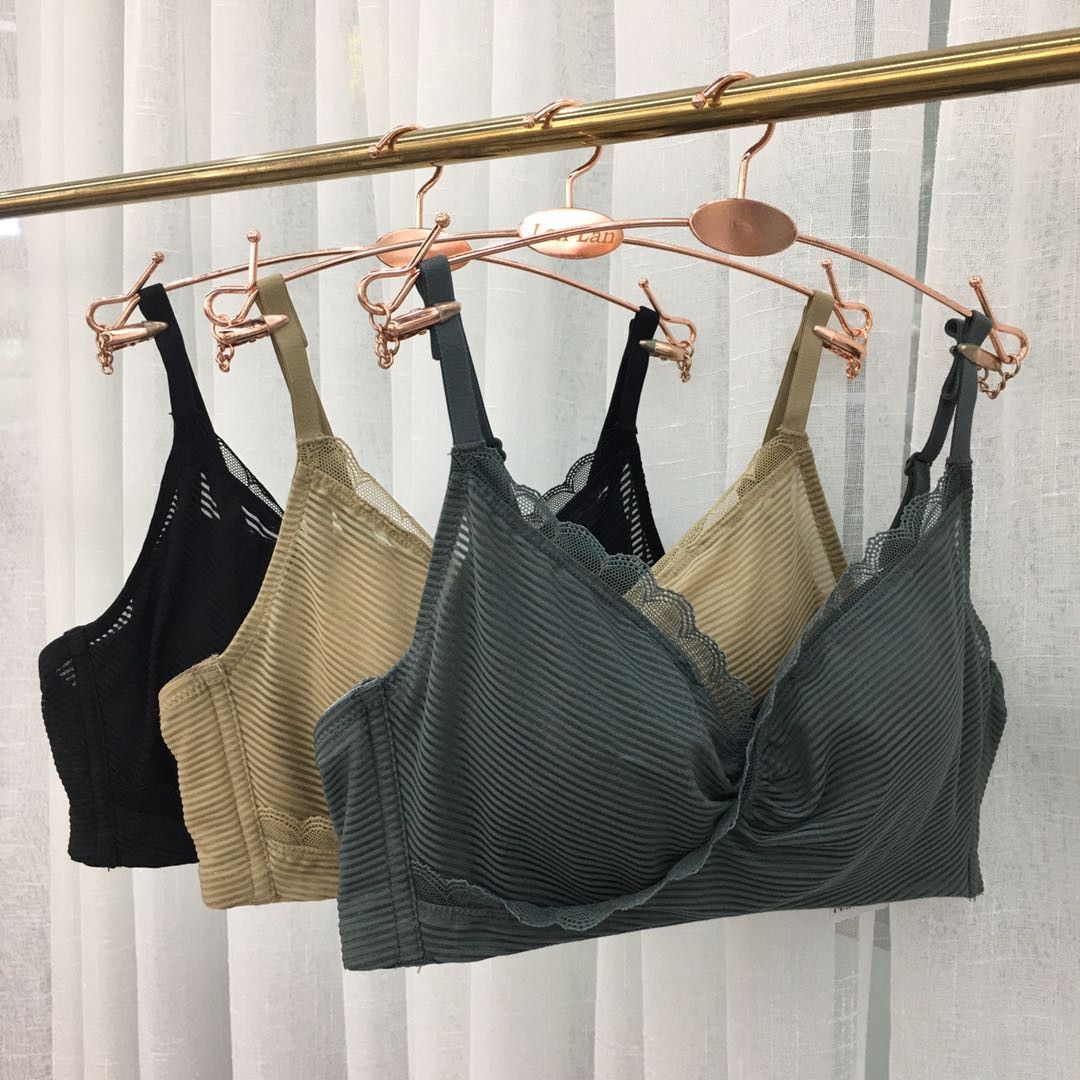 New summer underwear for women without underwire adjustable upper bra with small chest and thin breathable and sexy convergent bra thumbnail