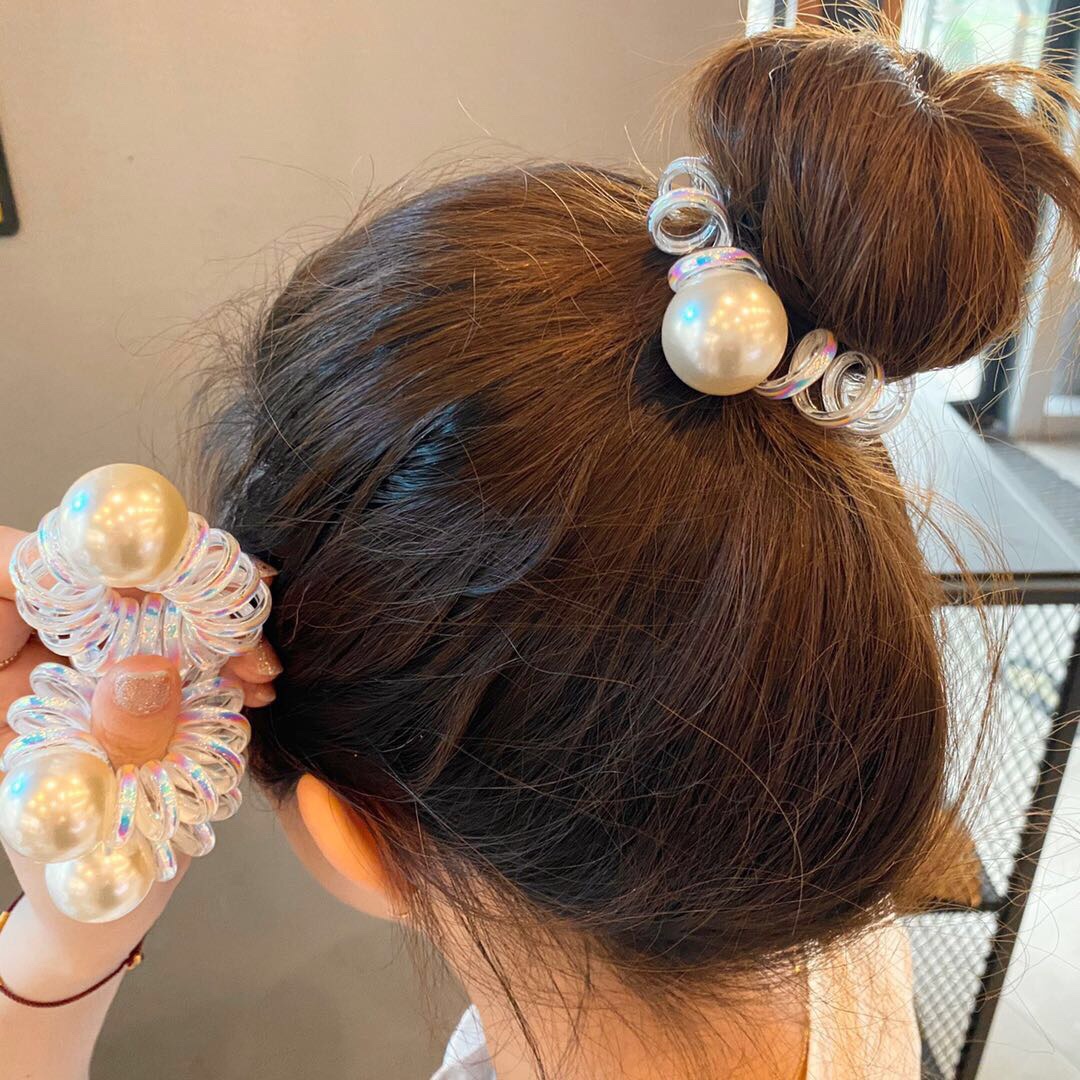 South Korea's Hot Selling Mermaid Color Big Pearl Telephone Line Hairband Without Trace Horsetail Ball Hair Adornment Live Network Red Application Scenario