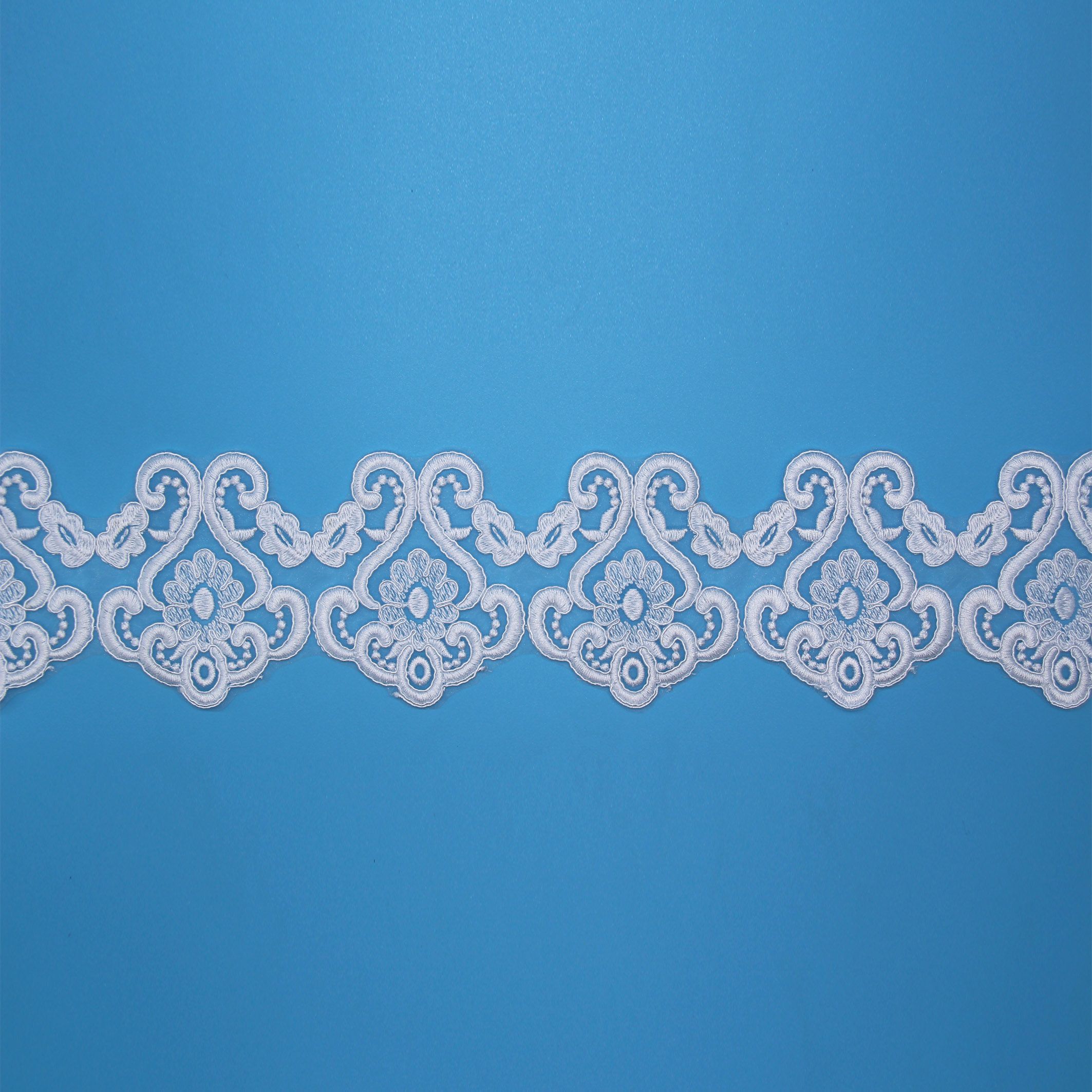 E2774新娘婚纱礼服装饰花边白色电脑刺绣车骨花边