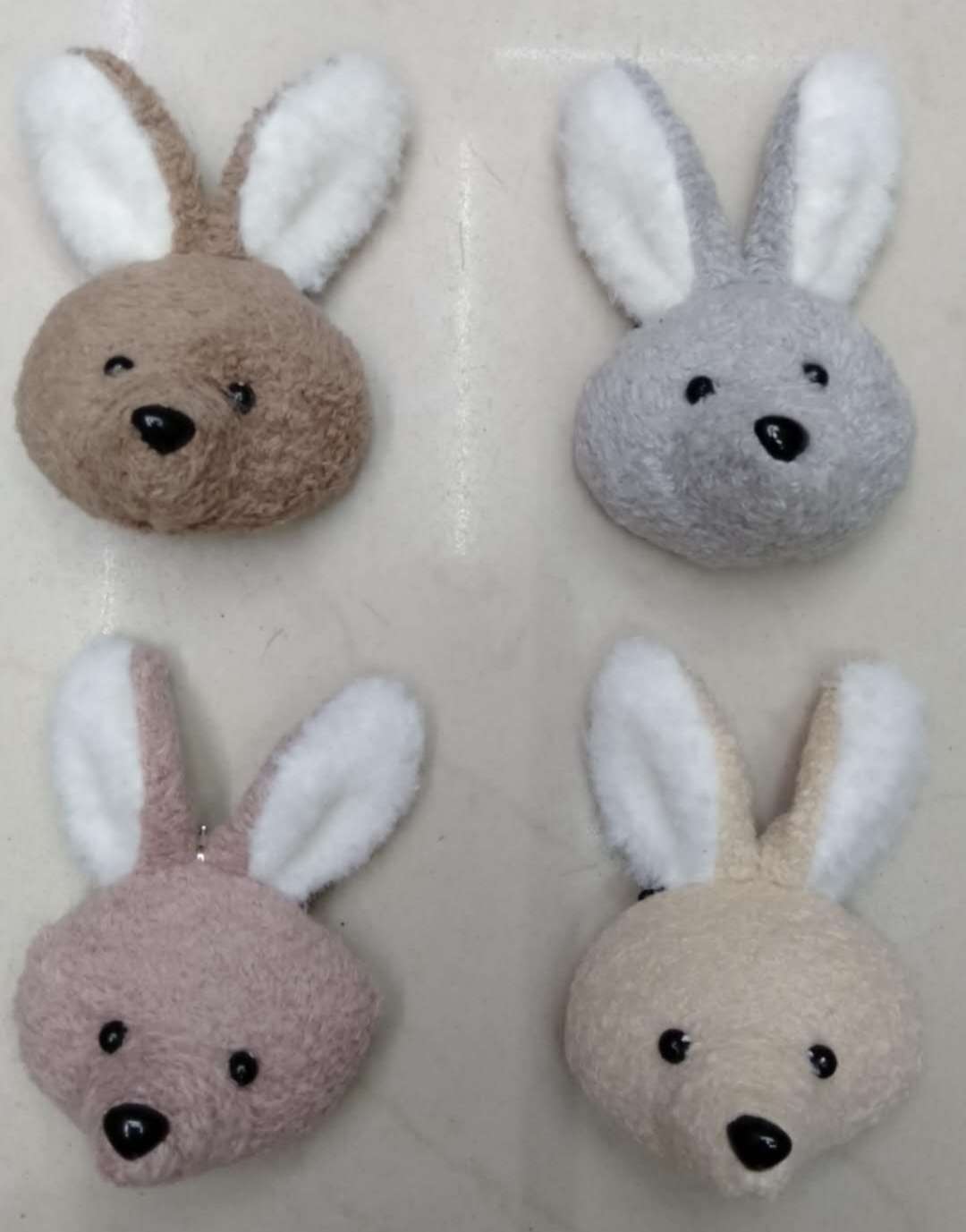 Pearl rabbit head thumbnail